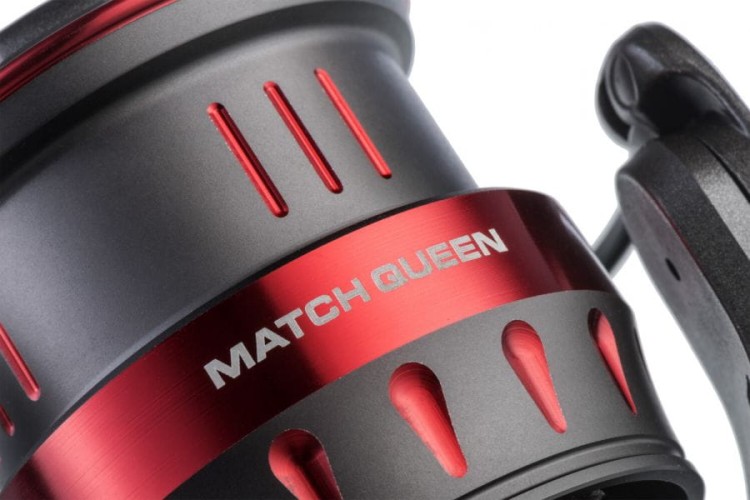 kolowrotek-mivardi-match-queen-4000[3].jpg